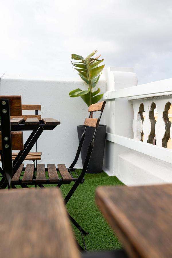 Mapango Small Rooms Santa Cruz de Tenerife Bagian luar foto