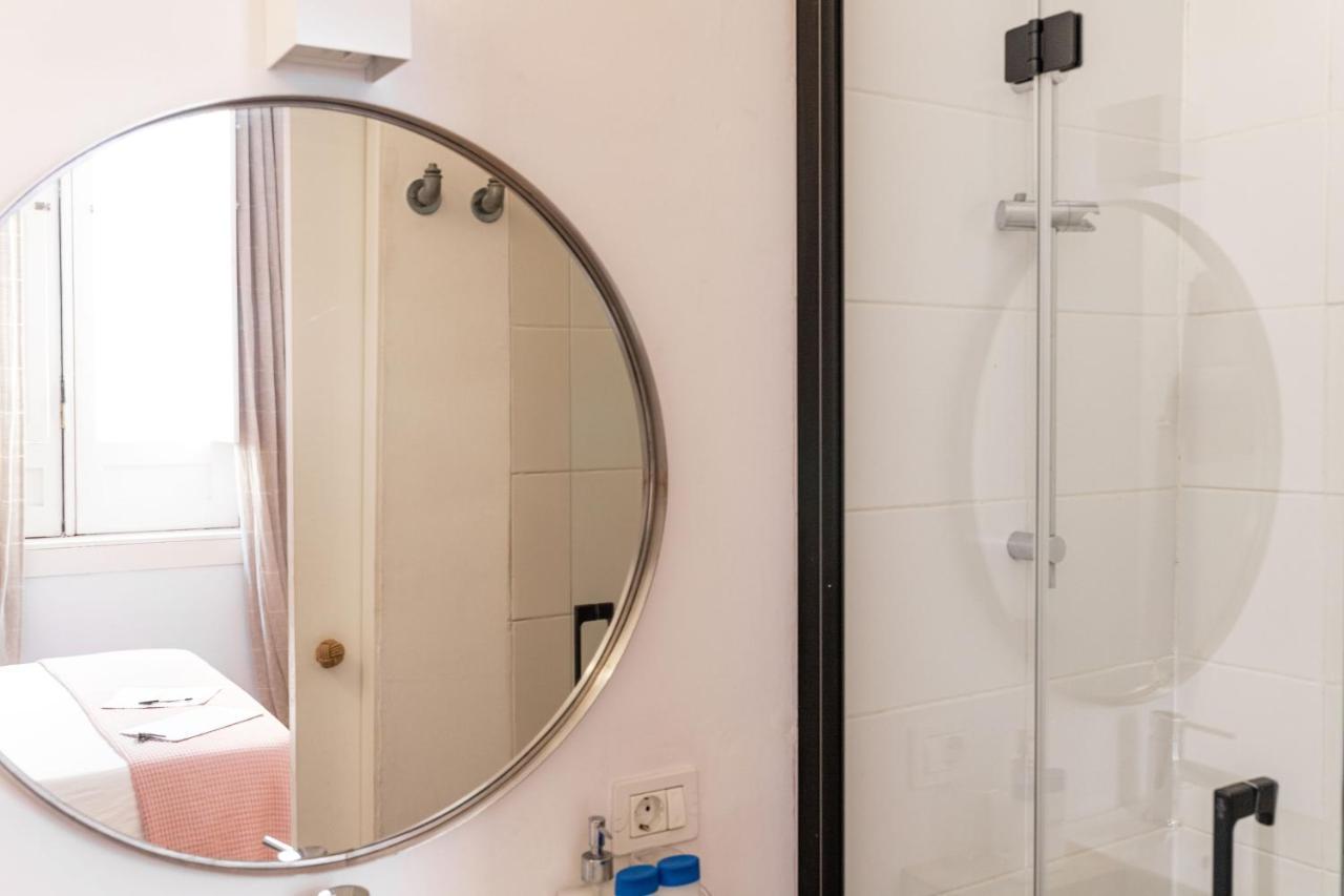 Mapango Small Rooms Santa Cruz de Tenerife Bagian luar foto